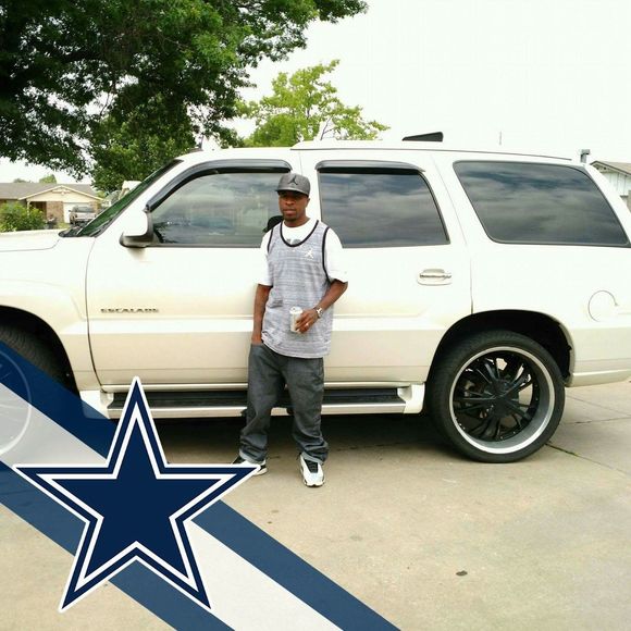 Meet your Posher, Dewayne - Picture 1 of 1